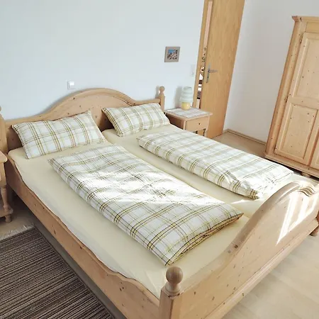 Ferienwohnung -Haus-Wetzler *